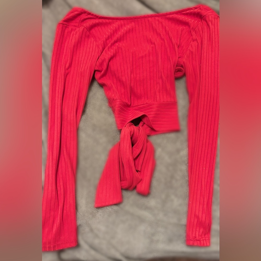 Cross Back with tie red cropped top!